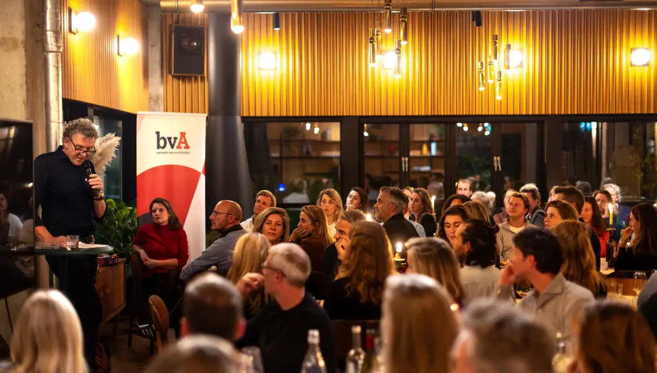 Presentatie Ruud de Langen tijdens bvA Ronde Tafeldiner