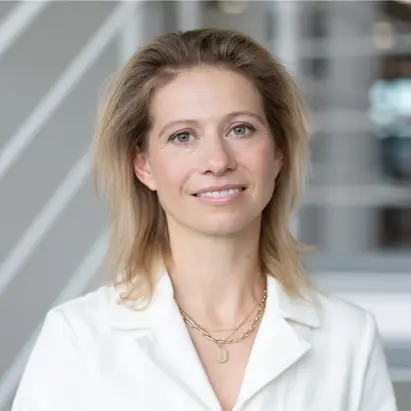 Portret Yvette Van Den Berg